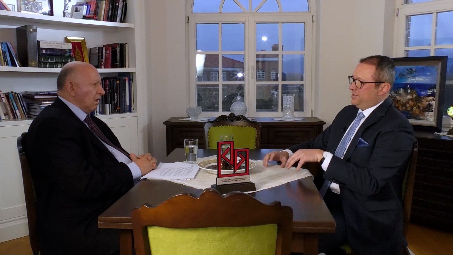 ФИЛИП НИКОЛОВСКИ ВО „БИЗНИС-КЛУБ“: „МИНИСТЕРСТВОТО ЗА ФИНАНСИИ ТРЕБА ДА БИДЕ ОЛИЦЕТВОРЕНИЕ НА ПРОФЕСИОНАЛИЗМОТ“