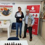 Кралевски со жртва на топ до пехарот во забрзан шах