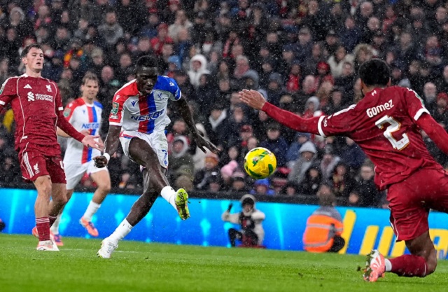 Лига куп: Кристал Палас ги елиминираше Ливерпул, Сити и Арсенал се пласираа во четвртфиналето