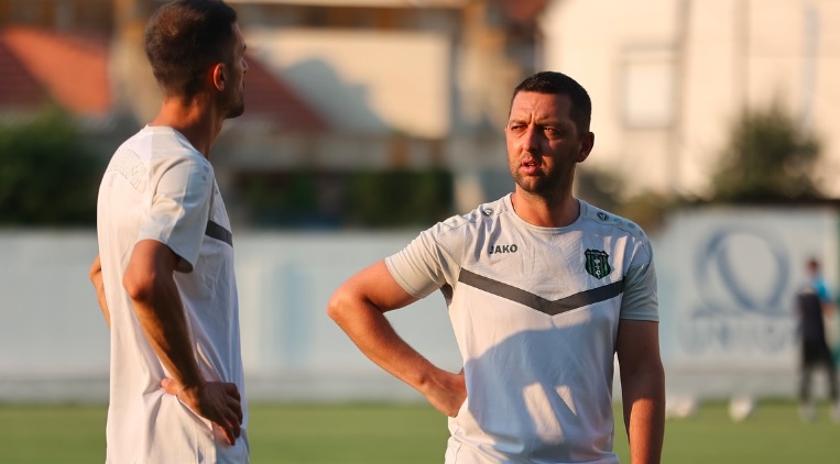 Башкими се раздели со тренерот Муарем Муарем