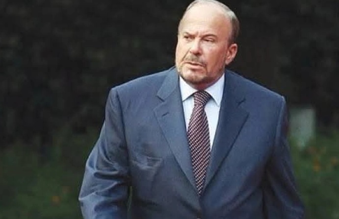 ТЕШКА СОСТОЈБА НА ЕКС ПРЕМИЕРОТ НА АЛБАНИЈА: Фатос Нано по клиничката смрт и враќањето во живот има оштетување на мозокот