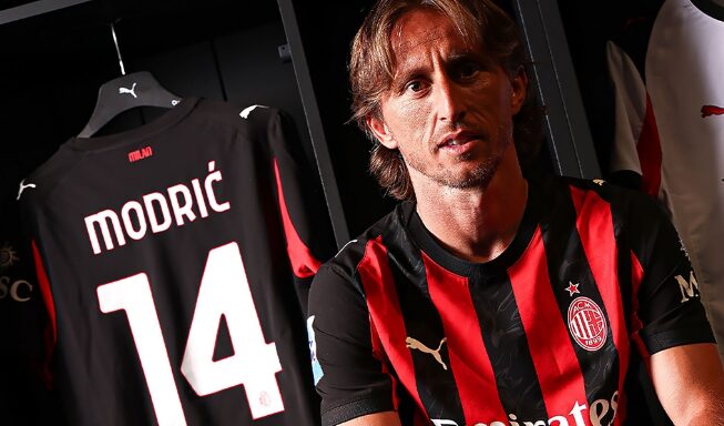 „Модриќ, Џеко, Варди. Кој ќе плати за да гледа гробишта за слонови?“