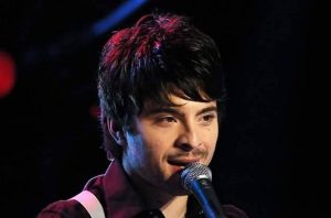 Сеќавање: 18 години без Тоше Проески – музичкиот гениј што го обедини Балканот и хуманистот со срце што ги љубеше сите подеднакво