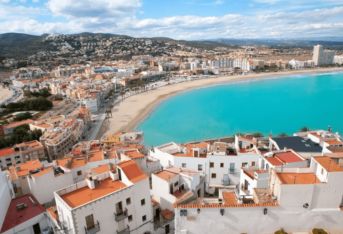 ОВАА ЗЕМЈА Е ВИСТИНСКИОТ РАЈ ЗА ДИГИТАЛНИТЕ НОМАДИ: Шпанија нуди најдобар квалитет на живот и услови за виза