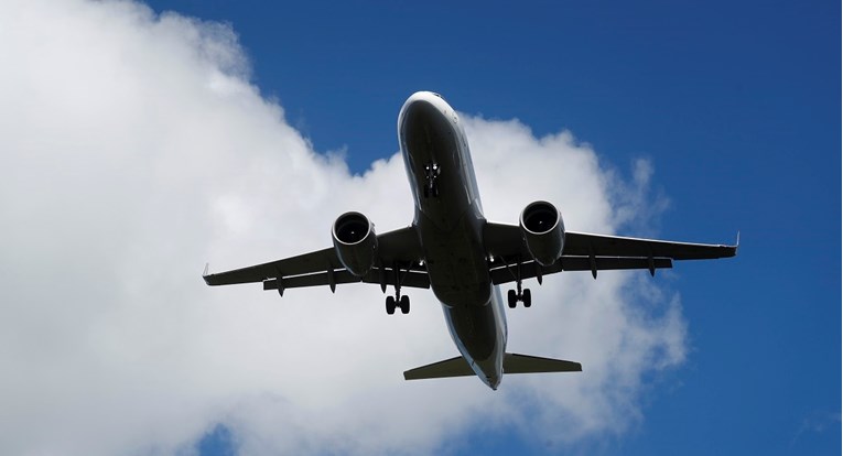 Повеќе од 8.000 летови одложени во САД