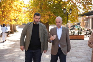 (ВИДЕО) Лабудовиќ: Со Бујар Дулови и еснафот имаме јасен концепт – ја враќаме енергијата и животот во Старата скопска чаршија