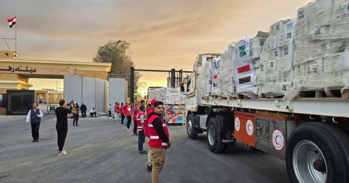 Израел им соопшти на Обединетите нации дека ќе дозволи влез само на половина од договорениот број камиони со помош во Газа