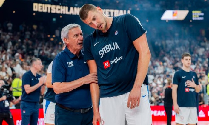 Пешиќ ги објави проблемите со кои се соочи Србија на Евробаскетот: „Доаѓам јас, и ги нема Јокиќ и Јовиќ“