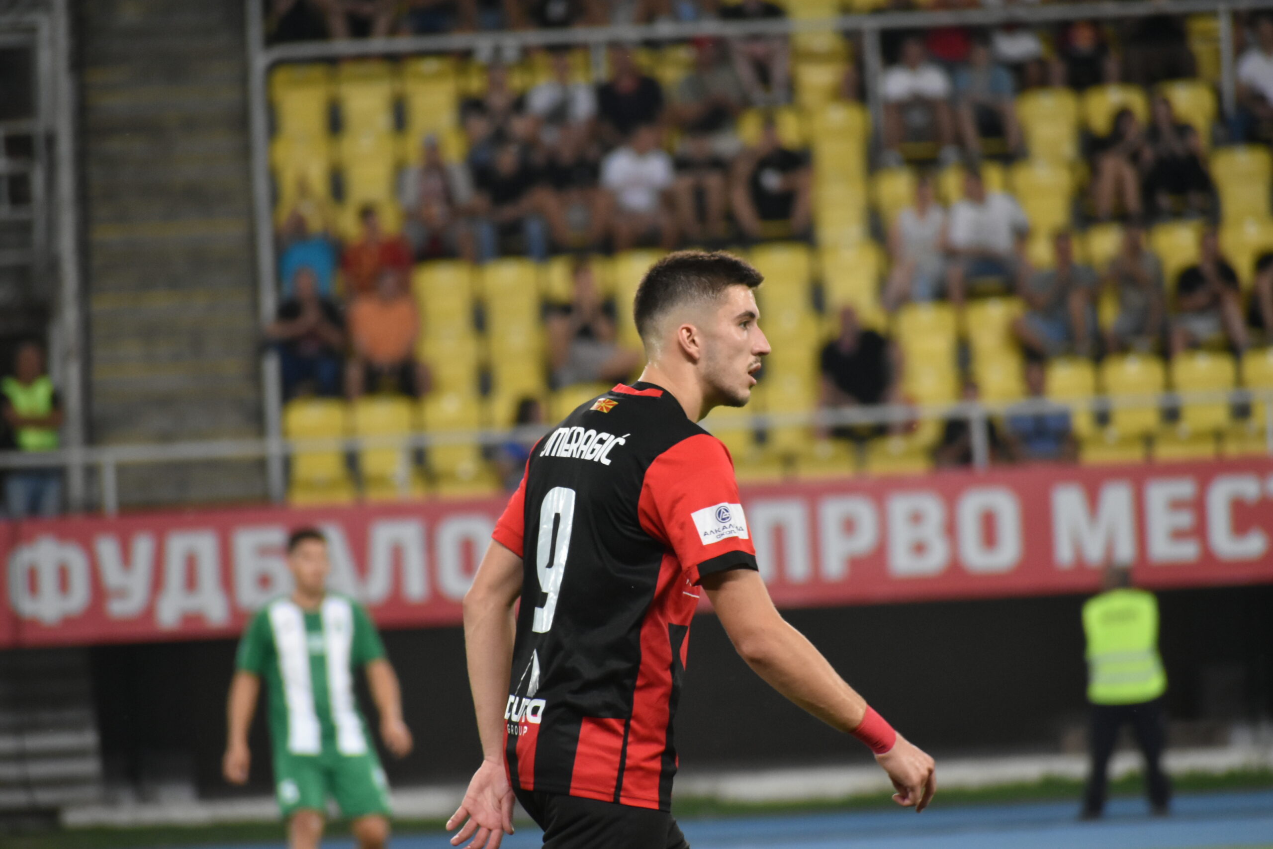 Вардарци со пенал во 100-та минута го победија Силекс и се вратија на врвот на табелата