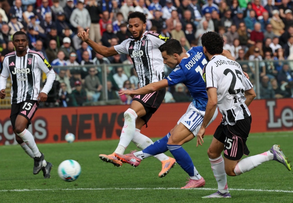 (Видео) Јувентус нокаутиран во Комо