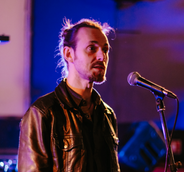 Виктор Спасески победник на „Поетски слем Македонија“