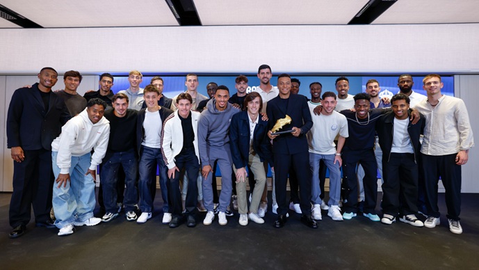 Звучи чудно, но вистинито: Килијан Мбапе е само третиот фудбалер на Реал кој ја добил „Златната копачка“