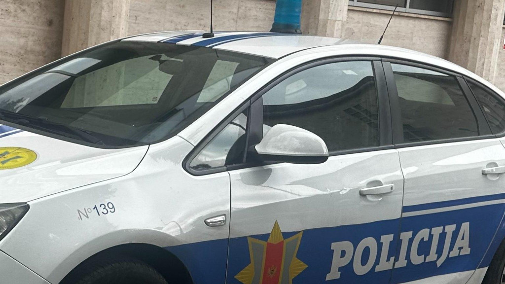 Опсадна состојба во Подгорица откако било избодено младо момче, приведени 45 турски државјани