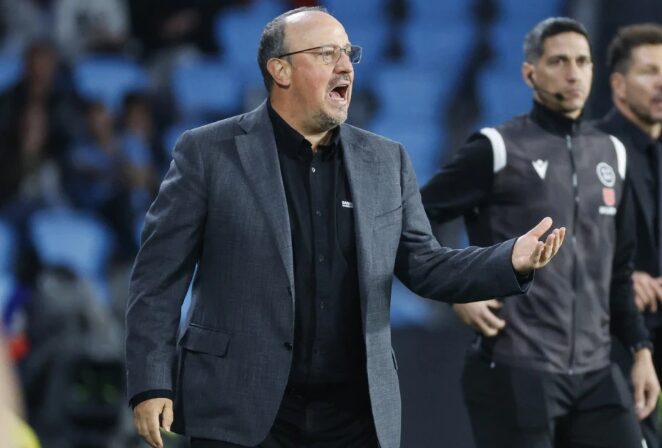 Детали го делат Бенитез од клупата на Панатинаикос