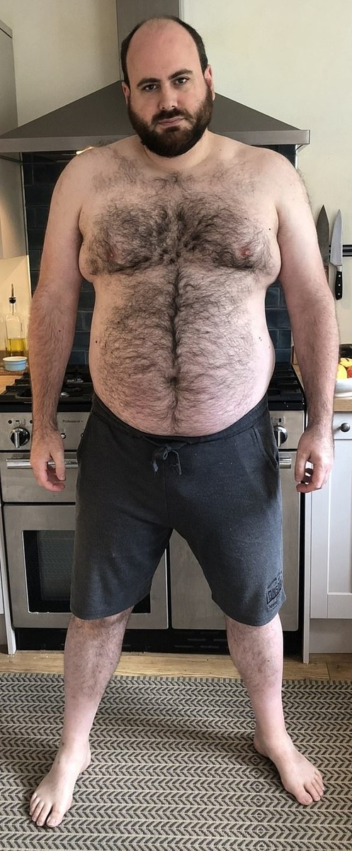 Дали е можно да ја победиш тврдоглавата дебелина после 40-та? Еве како таткото Мајк Денман изгуби 50 килограми, врати коса и го трансформираше животот без магични инјекции – и најважниот тест што треба да го направи секој маж!