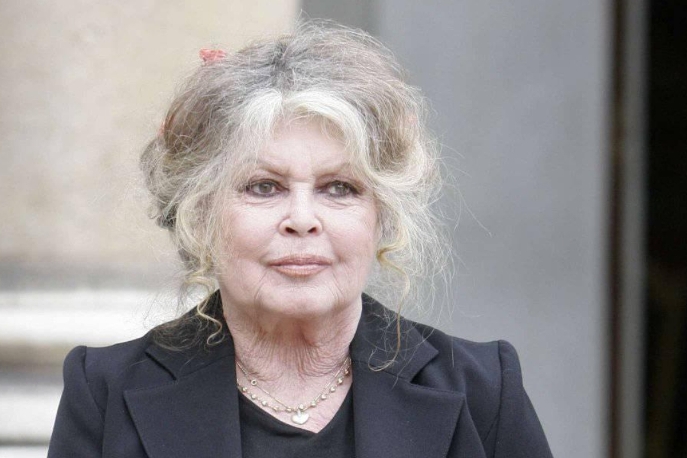 Брижит Бардо три недели е во болница, а состојбата е загрижувачка