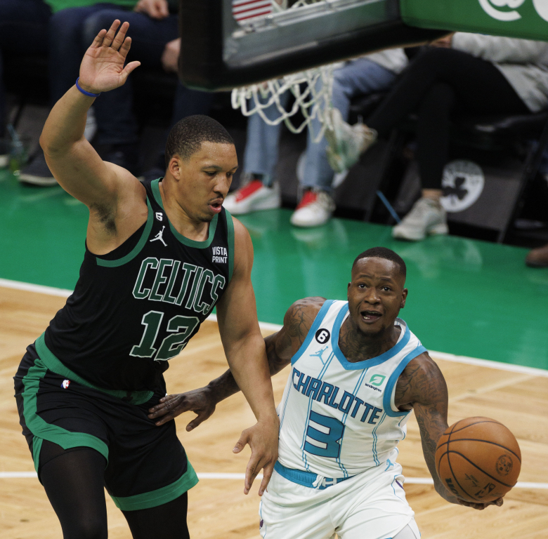 Моментот кога НБА ѕвездата наводно манипулира за кладење