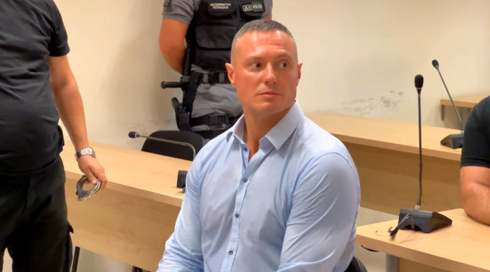 Судот ги одби наводите на одбраната дека Штекли не е способен да го следи судењето на главна расправа