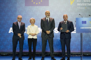 Европската комисија ги поддржува иницијативите на Групацијата 4iG за дигитална инфраструктура и подморски кабли во Западен Балкан