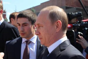Путин: Трамп придонесе за мир