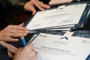 Божиновска: Вложувањето во знаење е најсилната енергетска инвестиција – врачени сертификати на 90 професионалци во Project Management и Energy Trading