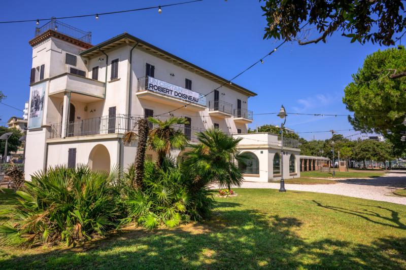 Летната резиденција на Мусолини оди на аукција