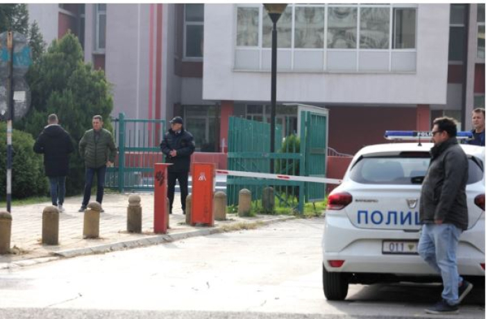 По Куманово, дојави за бомби во основни училишта и во Скопје
