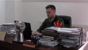 Паунов во Карбинци и Владев во Свети Николе прогласија победа во првиот круг