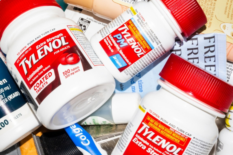 Тексас тужи поради криење на ризиците од Тиленол