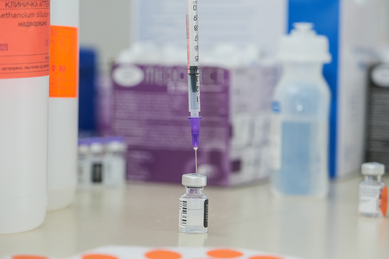 Голем интерес за вакцинација против сезонски грип – над 70 илјади пријавени, 22 илјади веќе вакцинирани