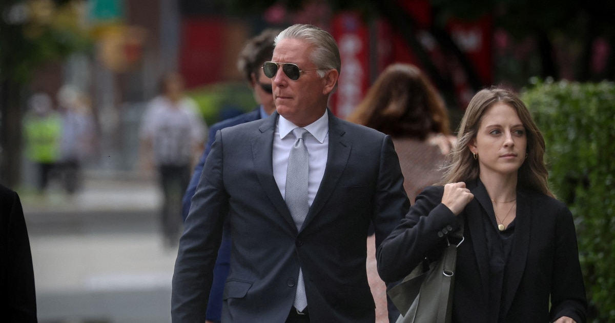 Поранешен руски дипломат, вмешан во скандал со агент на ФБИ, осуден на два месеци затвор