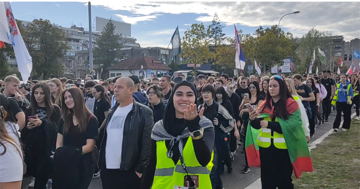 Околу 4000 студенти пешачеа од Белград до Нови Сад