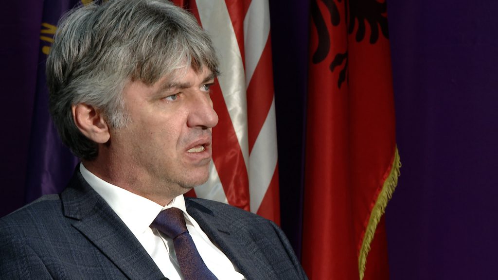 Села негира дека има комуникација со Меџити за влез во Владата