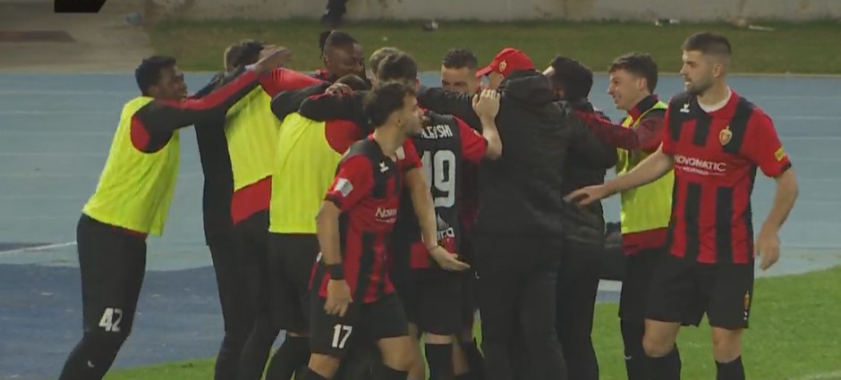 Вардар со пенал по ВАР реакција во 100. минута го доби Силекс! (ВИДЕО)