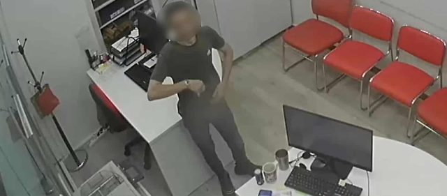 25-годишен разбојник ограбил две филијали за брзи кредити