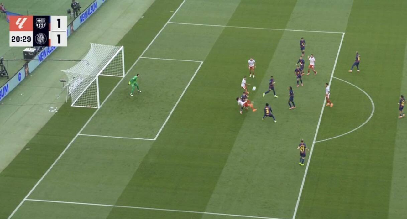 Аксел Витсел ѝ даде гол на Барса со „ножички“ (ВИДЕО)