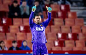 Тренерот на Валенсија: Мило ми е за Столе, тој ми е од голема помош во соблекувалната