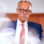 Мерц го повика Трамп на контиуниран ангажман во решавањето на војната во Украина