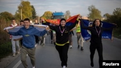 Улогата на десницата во студентските протести во Србија