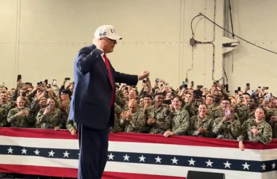 (ВИДЕО) НЕ ПРОПУШТИ ПРИЛИКА: Tрамп танцуваше и во Јапонија