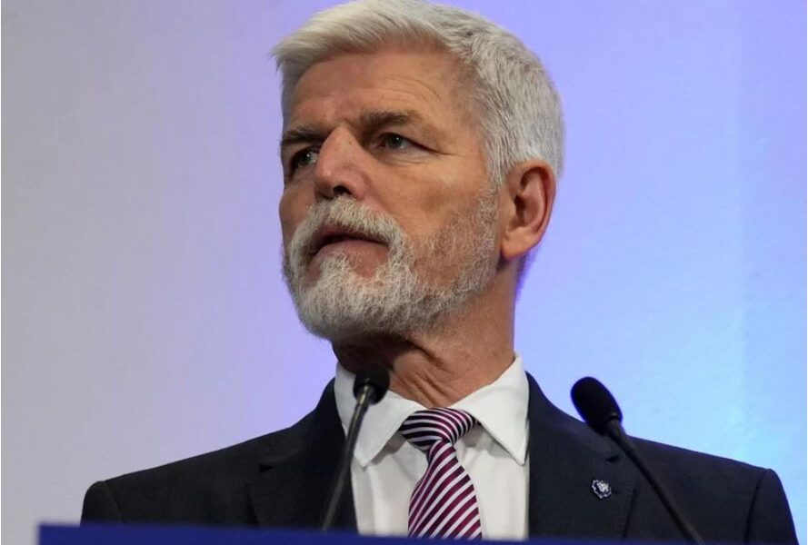 Чешкиот претседател Павел предупредува – Русија толку многу инвестира во вооружување што сигурно не се подготвува за мирна иднина