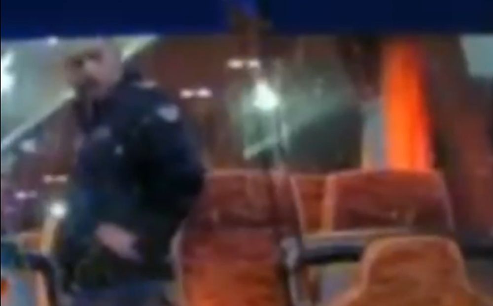 Страшен инцидент: Убиен возач на автобус кој возел навивачи! (ВИДЕО)