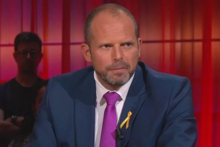 ФРАНКЕН: Русија е во неволја и не е незамисливо Путин да послуша откако Франција е во процес на заробување на брод од „флотата во сенка“