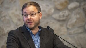 Унгарија формира „сојуз на скептици“ кон Украина