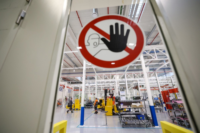 Нема кинески чипови – нема европски коли