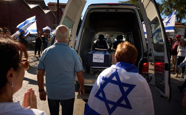 ХАМАС КАЖА ДЕКА ГИ ПРЕДАЛ СИТЕ ТЕЛА НА ИЗРАЕЛСКИ ЗАЛОЖНИЦИ ДО КОИ МОЖЕЛ ДА СТИГНЕ И ПОБАРА ПОМОШ ВО НИВНОТО НАОЃАЊЕ