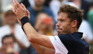 Се пензионираше тенисерот кој го одигра најдолгиот меч во историјата на тенисот