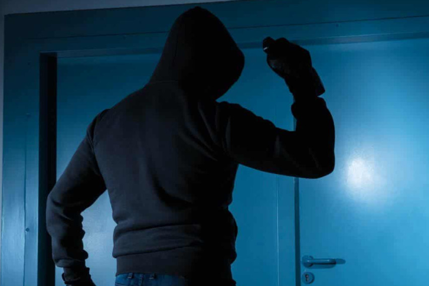 Уапсен 30-годишник од Скопско поради тешка кражба, одреден му е притвор