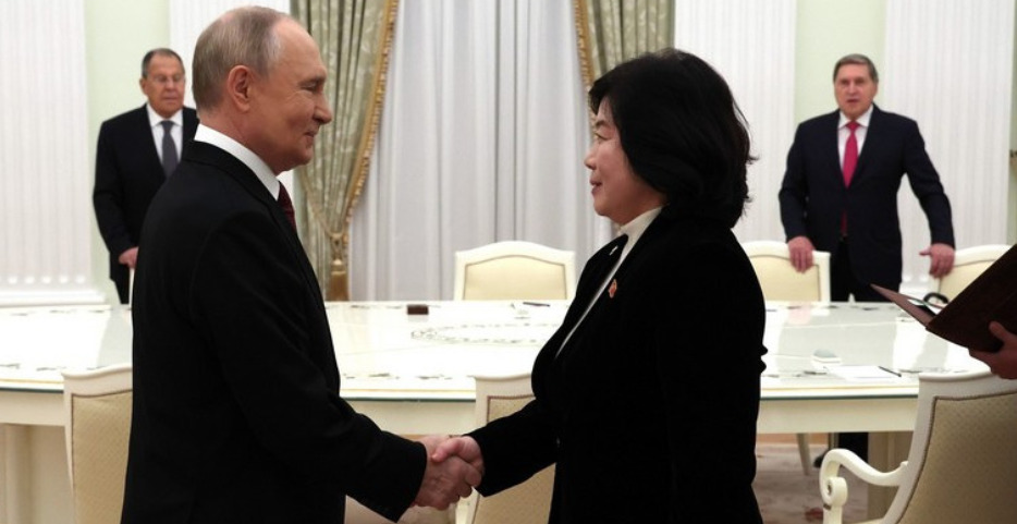 Путин со министерката за надворешни работи на Северна Кореја: Се оди според планот