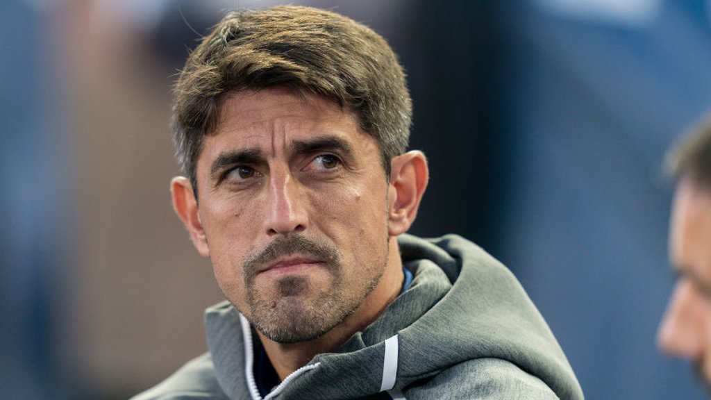 Вељко Пауновиќ и официјално е нов селектор на Србија